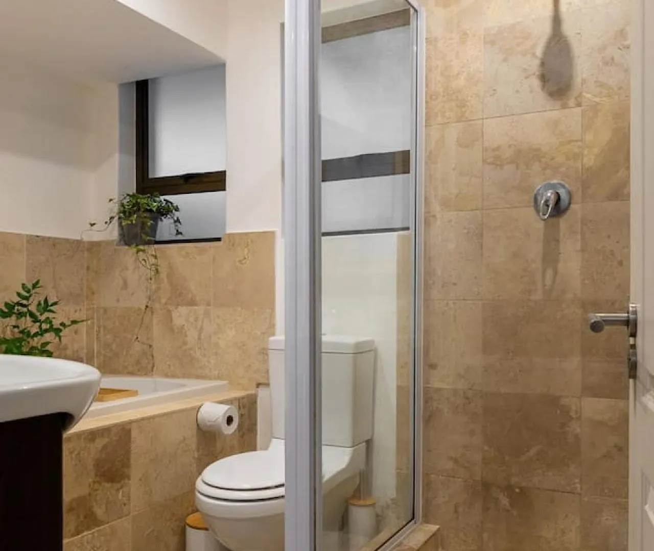 Cozy Corner Apartment Le Cap